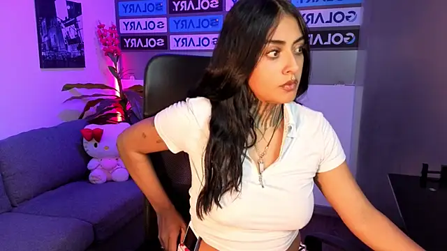 Snapshot of Lovely_celeste chatting on April 18, 7:34 am Lovely celeste online show from April 18, 7:34 am