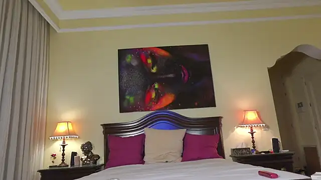 LunaMystyque online show from March 14, 4:12 pm