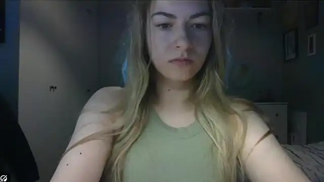 Snapshot of ROSIEx_sweet chatting on May 26, 6:53 am ROSIEx sweet online show from May 26, 6:53 am