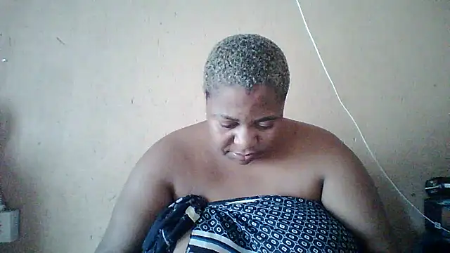 Snapshot of bustyboobs6 chatting on February 18, 7:04 am bustyboobs6 online show from February 18, 7:04 am