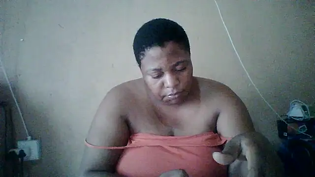 Snapshot of bustyboobs6 chatting on March 25, 5:46 am bustyboobs6 online show from March 25, 5:46 am