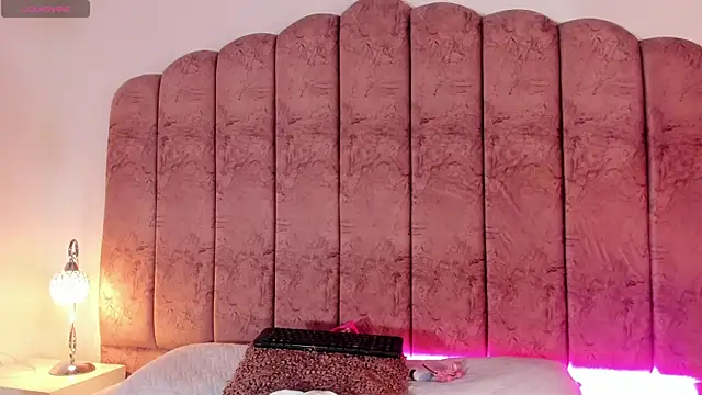 Carolina Evanss online show from January 18, 3:43 am