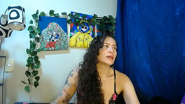 Snapshot of Leyla_Horny_Bg chatting on July 16, 11:55 pm Leyla Horny Bg online show from July 16, 11:55 pm