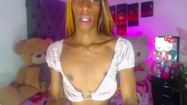 lucianadolll online show from February 21, 11:11 am