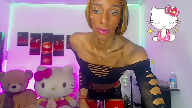 lucianadolll online show from February 26, 10:03 am