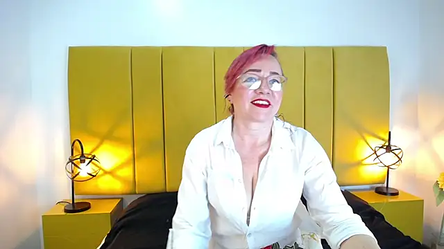 Snapshot of Lupiita223 chatting on September 11, 1:11 pm Lupiita223 online show from September 11, 1:11 pm