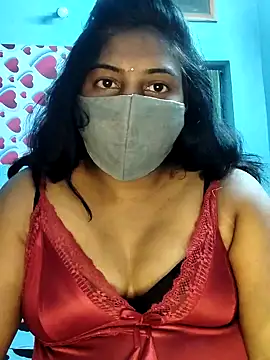 Snapshot of RomeoJuliet345 chatting on January 3, 5:31 pm RomeoJuliet345 online show from January 3, 5:31 pm