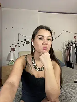 Snapshot of MiraMiss chatting on January 21, 11:35 am MiraMiss online show from January 21, 11:35 am
