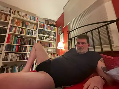 Snapshot of dragondriver chatting on December 10, 5:22 pm dragondriver online show from December 10, 5:22 pm