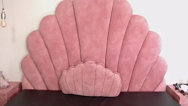 Candy Bony online show from December 13, 3:43 pm