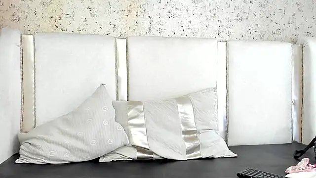 Candy Bony online show from January 18, 7:26 pm