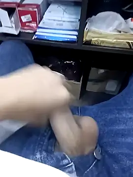 Steve98768 online show from October 9, 7:23 pm