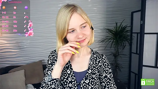 OdelinaFicken online show from November 8, 4:12 am