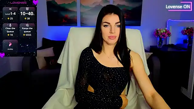 Angelina Clarks online show from June 4, 6:19 am
