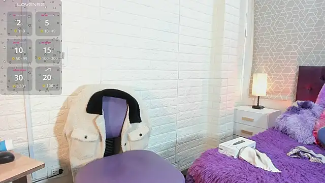 sweet kitty0110 online show from October 24, 2:57 pm