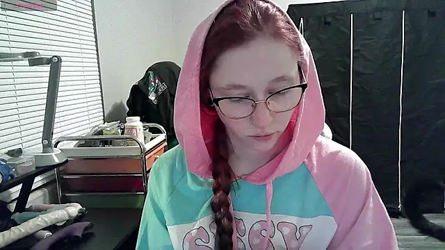 LilyFoxxx online show from January 25, 4:23 am