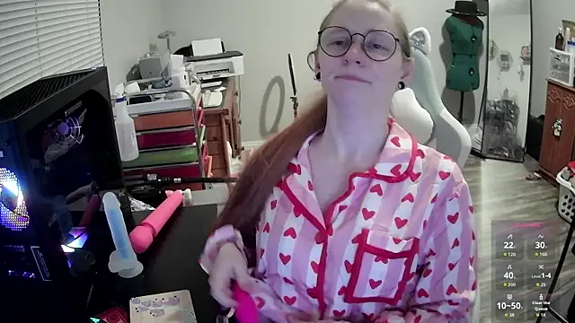 LilyFoxxx online show from February 14, 6:43 am