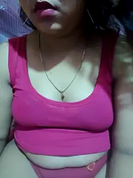 Snapshot of Super-Couple chatting on April 18, 8:42 pm Super-Couple online show from April 18, 8:42 pm