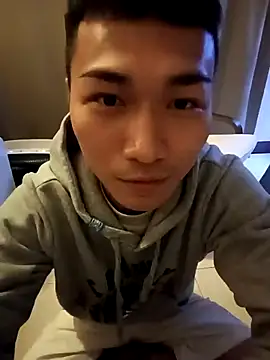 Snapshot of chiata410 chatting on March 6, 12:09 pm chiata410 online show from March 6, 12:09 pm