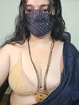 nsdhlove online show from July 4, 6:19 am