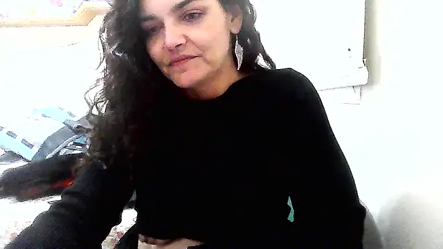 Snapshot of escritorasafada chatting on November 2, 2:14 am escritorasafada online show from November 2, 2:14 am