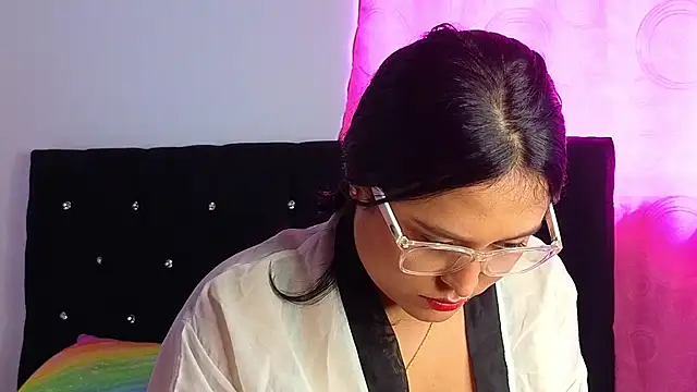 Snapshot of Sweet_xuee18 chatting on January 28, 6:07 pm Sweet xuee18 online show from January 28, 6:07 pm