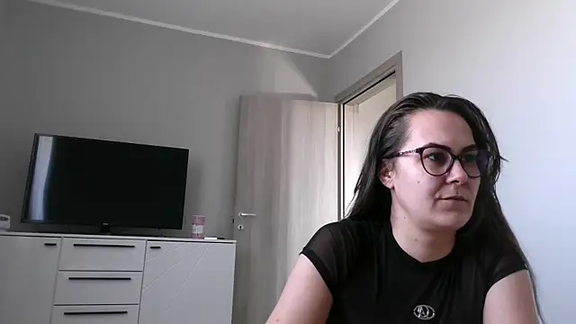 Antonia 1313 online show from March 5, 10:44 am