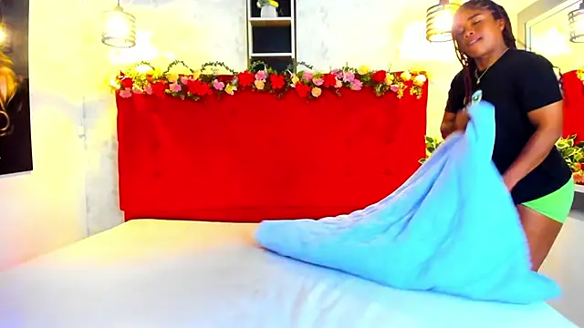 SilvannaFit online show from March 27, 11:54 am