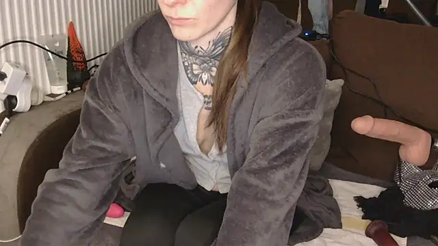 liloucamchaudee online show from March 14, 7:52 pm