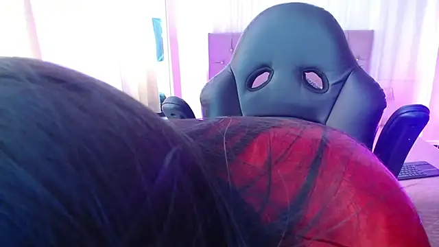 frreeya online show from December 26, 3:53 pm