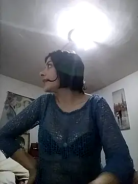 Snapshot of PinkPussyXYZ chatting on November 8, 1:00 pm PinkPussyXYZ online show from November 8, 1:00 pm