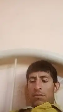carloshot31 online show from May 12, 8:17 pm