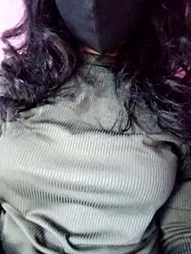 Snapshot of Shivani_Tivari chatting on December 10, 10:28 am Shivani Tivari online show from December 10, 10:28 am