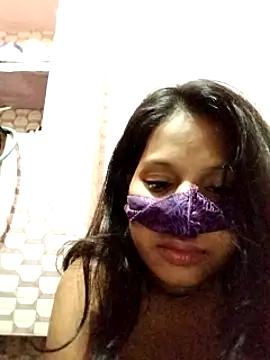 Snapshot of Shivani_Tivari chatting on February 14, 9:10 pm Shivani Tivari online show from February 14, 9:10 pm