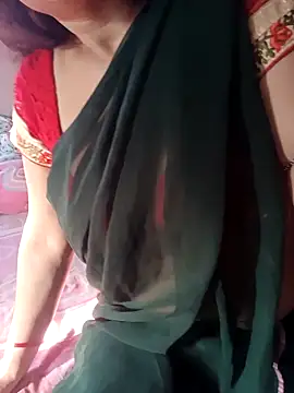 Snapshot of Sneha_gril chatting on May 3, 11:16 am Sneha gril online show from May 3, 11:16 am