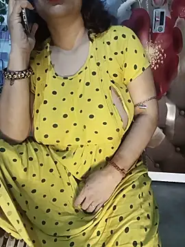 Snapshot of Sneha_gril chatting on May 19, 4:02 pm Sneha gril online show from May 19, 4:02 pm