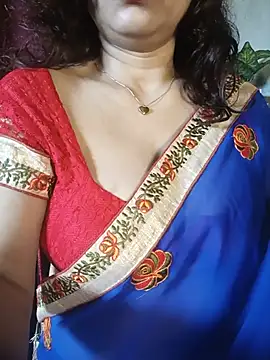 Snapshot of Sneha_gril chatting on July 18, 12:48 am Sneha gril online show from July 18, 12:48 am