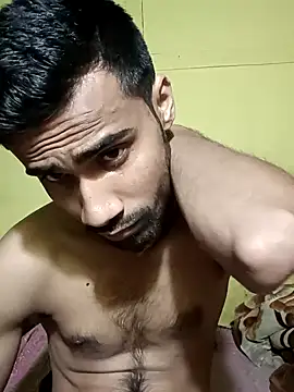 Snapshot of Skinny_Bigass_23 chatting on January 6, 5:16 pm Skinny Bigass 23 online show from January 6, 5:16 pm