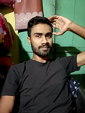 Snapshot of Skinny_Bigass_23 chatting on January 21, 6:45 pm Skinny Bigass 23 online show from January 21, 6:45 pm