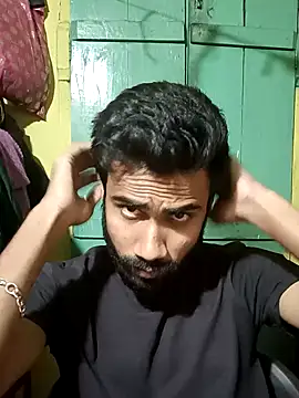 Snapshot of Skinny_Bigass_23 chatting on February 7, 7:17 pm Skinny Bigass 23 online show from February 7, 7:17 pm