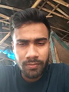 Snapshot of Skinny_Bigass_23 chatting on March 1, 7:41 am Skinny Bigass 23 online show from March 1, 7:41 am