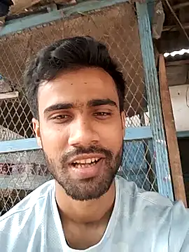 Snapshot of Skinny_Bigass_23 chatting on March 16, 6:20 am Skinny Bigass 23 online show from March 16, 6:20 am