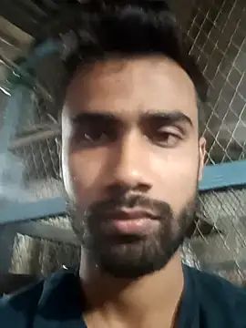 Snapshot of Skinny_Bigass_23 chatting on October 31, 1:01 pm Skinny Bigass 23 online show from October 31, 1:01 pm