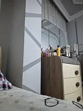 SUSELLAM1 online show from December 21, 4:46 pm