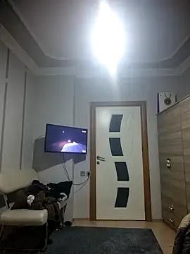 SUSELLAM1 online show from February 24, 6:04 pm