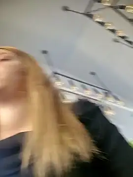 SUSELLAM1 online show from March 5, 2:23 pm