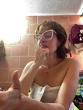 Snapshot of Goddess-Love- chatting on February 1, 3:07 pm Goddess-Love- online show from February 1, 3:07 pm