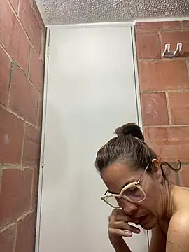 Snapshot of Goddess-Love- chatting on February 3, 1:19 pm Goddess-Love- online show from February 3, 1:19 pm