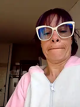 Snapshot of Goddess-Love- chatting on February 19, 12:22 pm Goddess-Love- online show from February 19, 12:22 pm