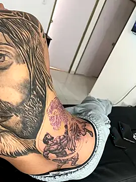 Snapshot of edu_fitness chatting on December 6, 7:01 pm edu fitness online show from December 6, 7:01 pm